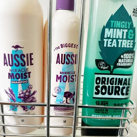 Holiday Home 憩 -IKOI- شقة Loftus